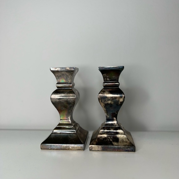 Antique Vintage Tarnished Silver Plated Brass Candle Holders - Pair of Two! - Picture 8 of 8